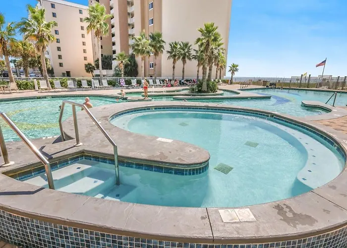 Crystal Tower 206 Amenities Galore Holiday home Gulf Shores