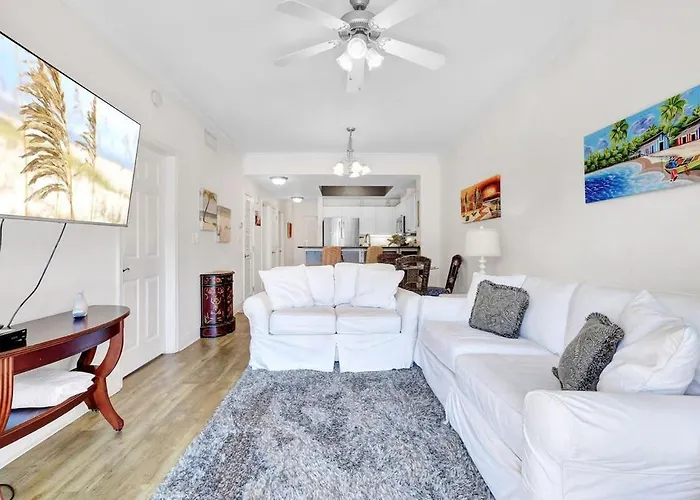 Holiday home Crystal Tower 206 Amenities Galore Gulf Shores